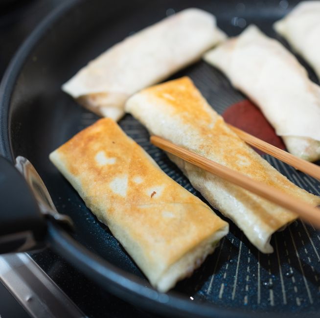 Frozen Spring Rolls cooked in air fryer